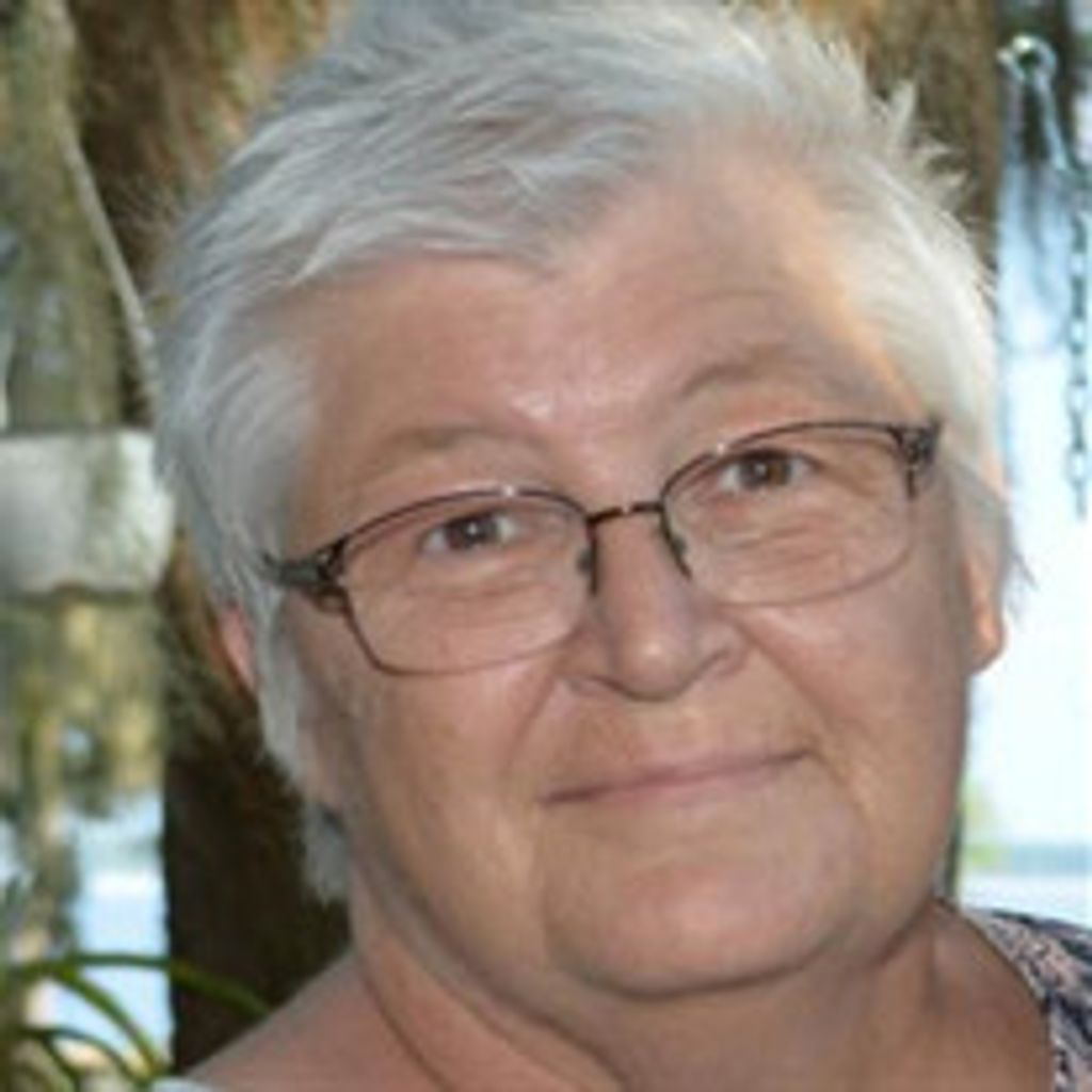 Brenda Mae Stahlman
