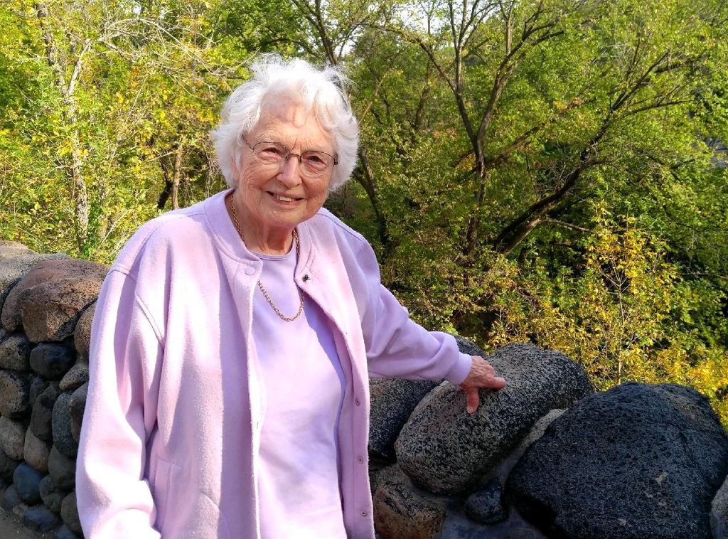 Roene Jeanette Schonberg Profile Photo