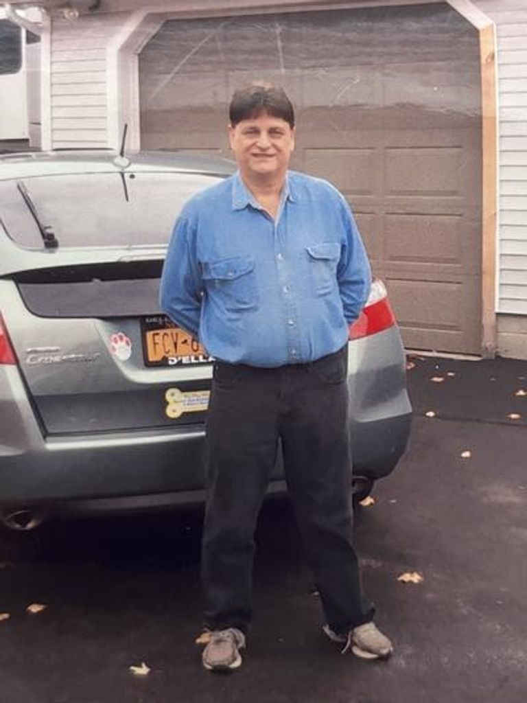 Robert Neron Profile Photo