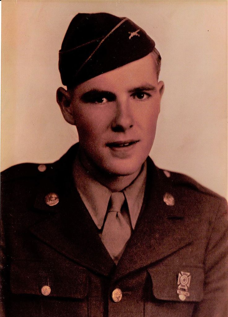 Robert Pierson Profile Photo