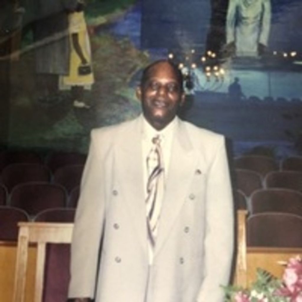 Minister Arnold Eddie Rolle