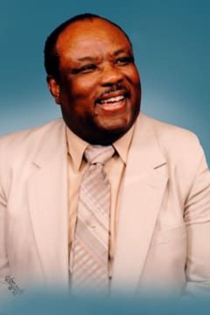 Travis Jones Profile Photo