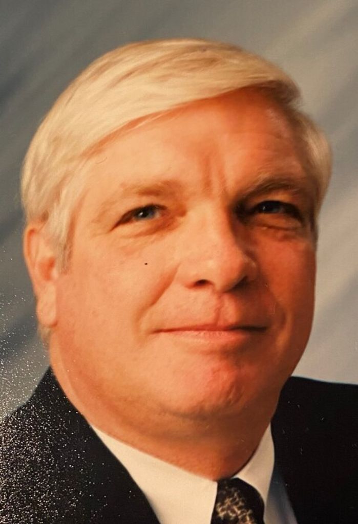 Richard Grey Profile Photo