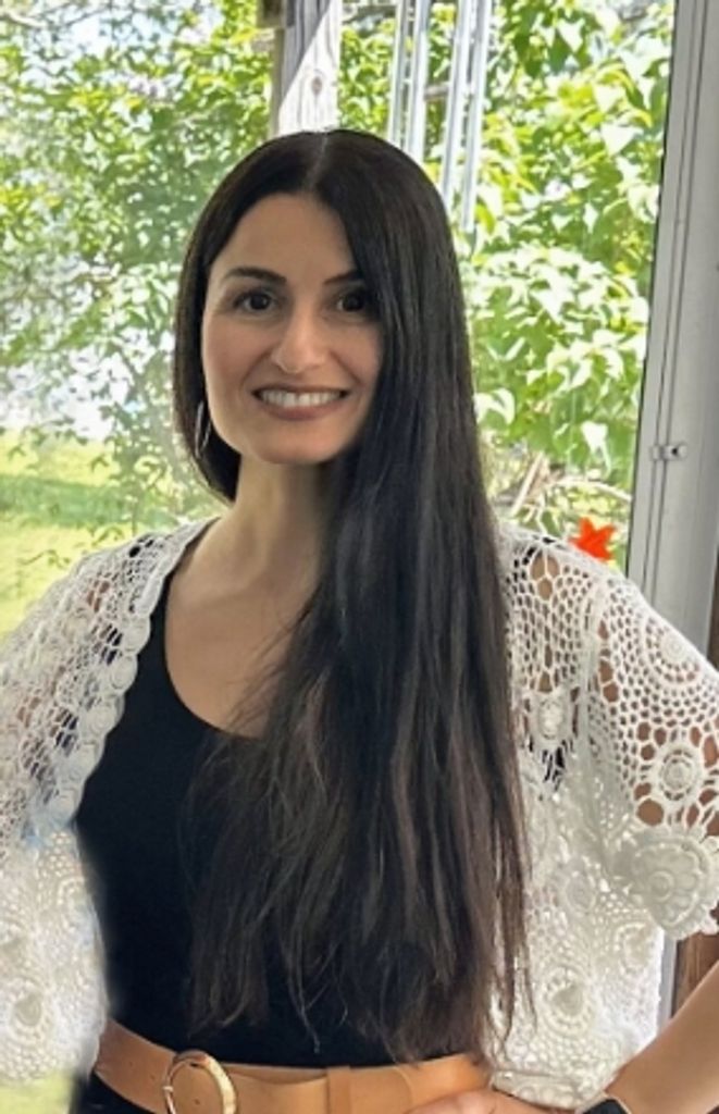 Krista Maria Bebezas Profile Photo