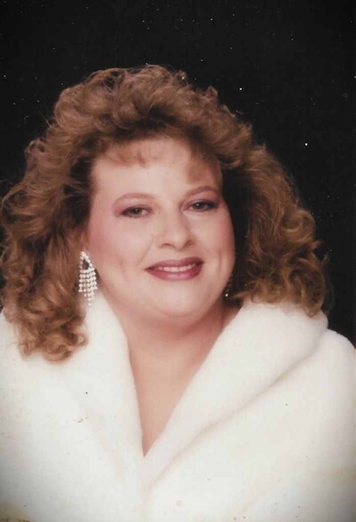 Stacy Jolynda Wallace Profile Photo