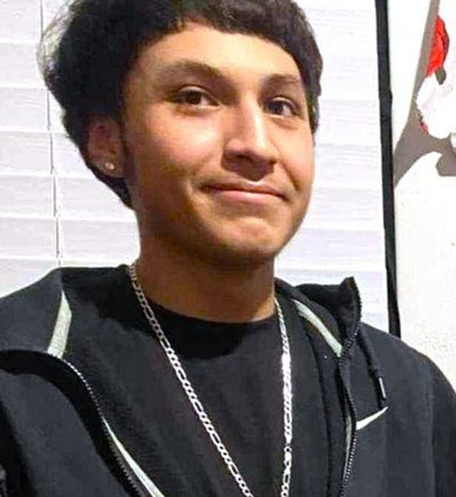 Arturo Fernandez Valenzuela, Jr. Profile Photo