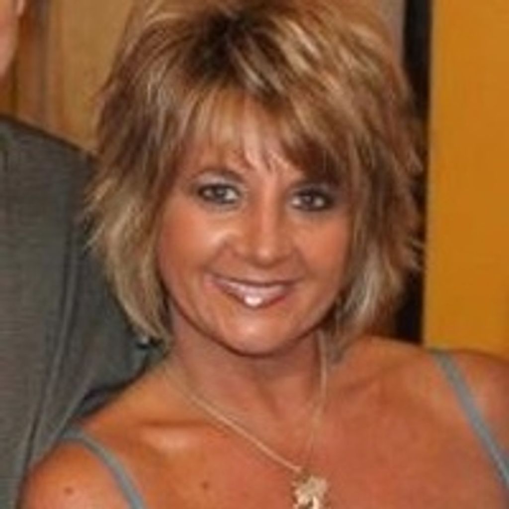 Vicky Graves Hathorn