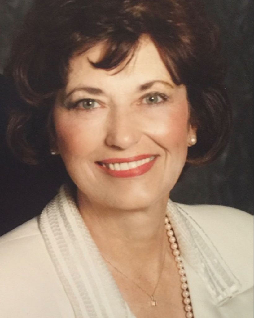 Carmela Castro