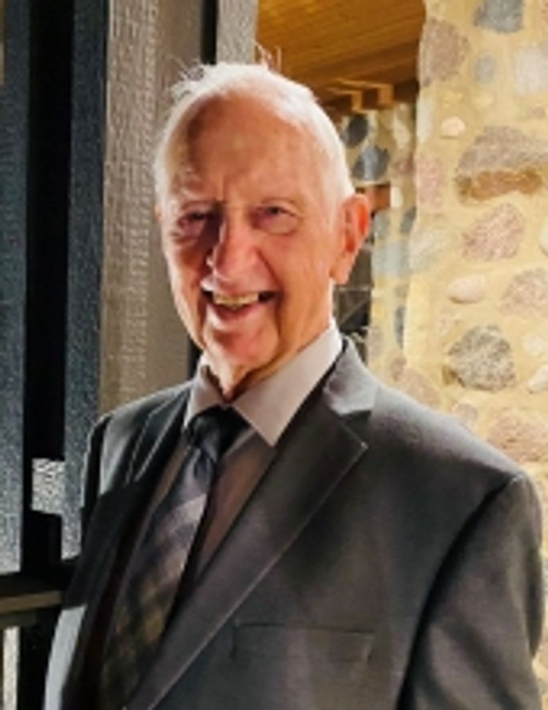 Maynard "Mickey" L. Wibom