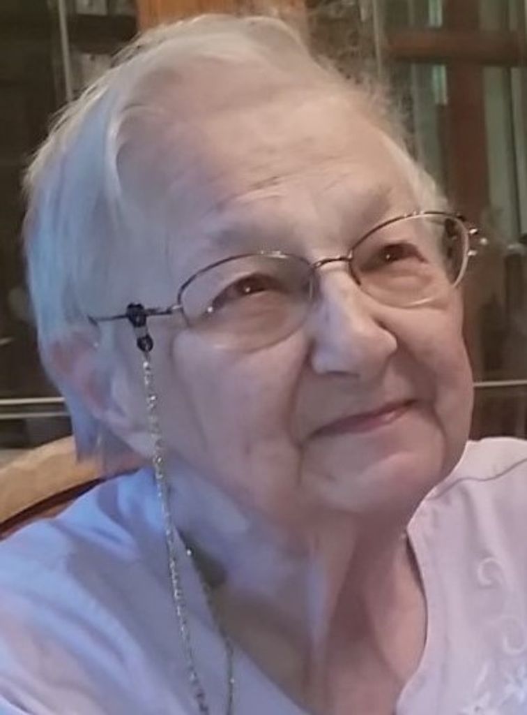 Shirley Strassburg Profile Photo