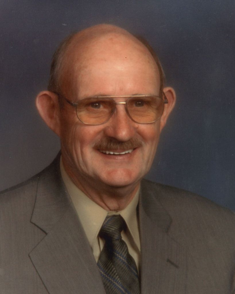 Luverne Lee