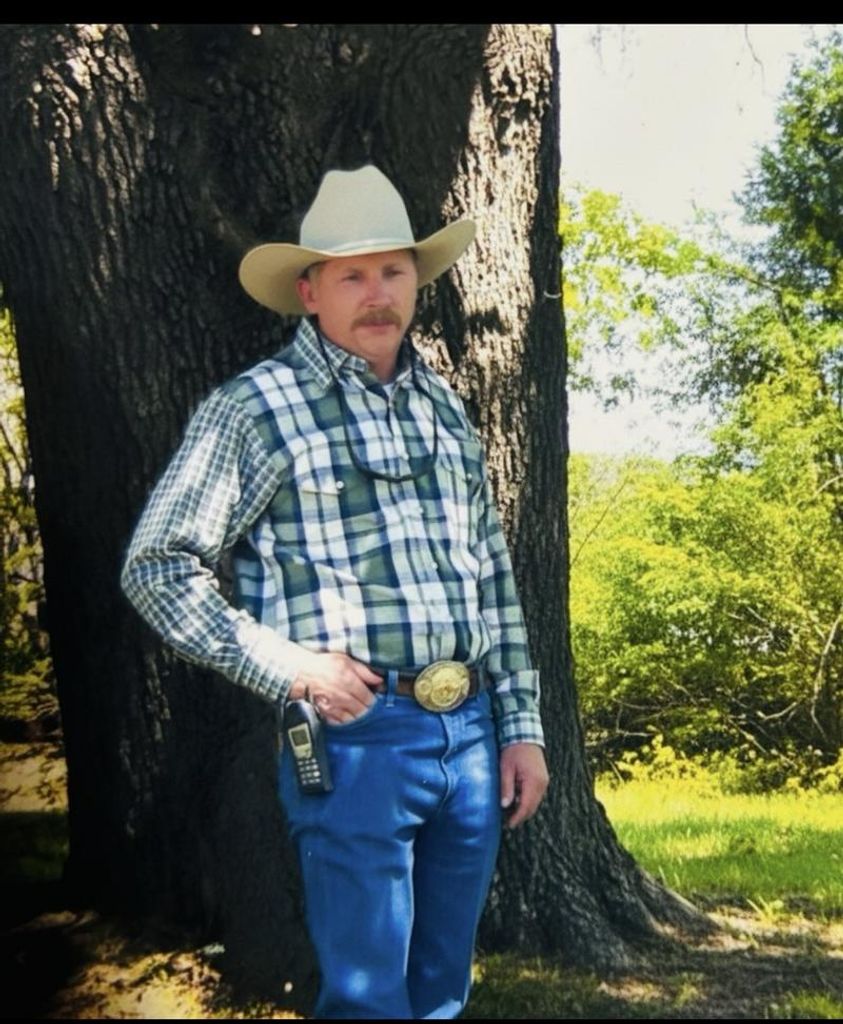 Greg Hall Profile Photo