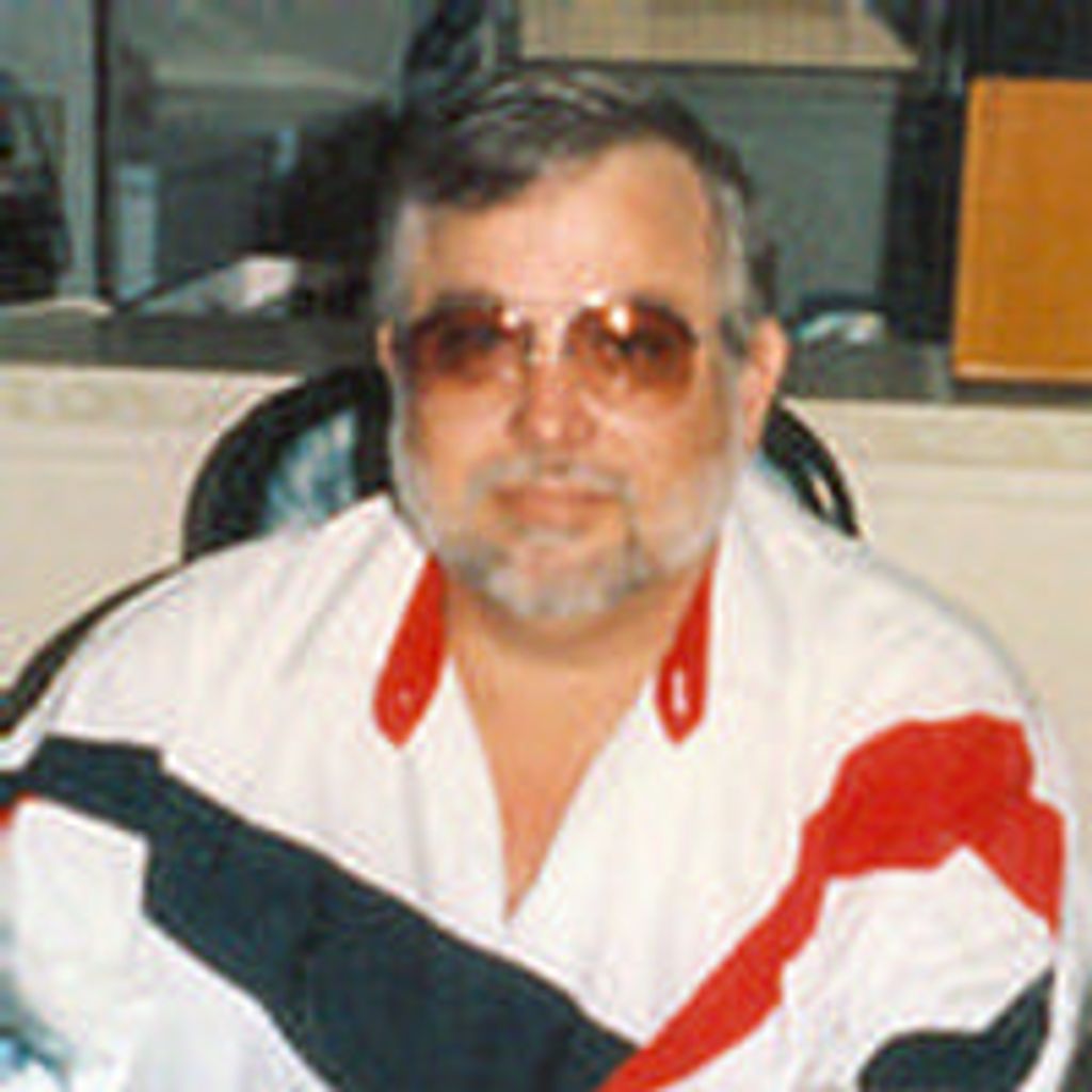 Dennis "Darryl" Long