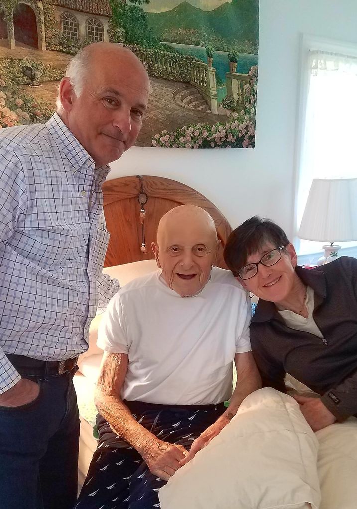 Peter Collatos Profile Photo