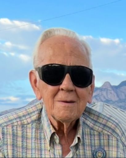Major Glenn A. Yates (Ret.)'s obituary image