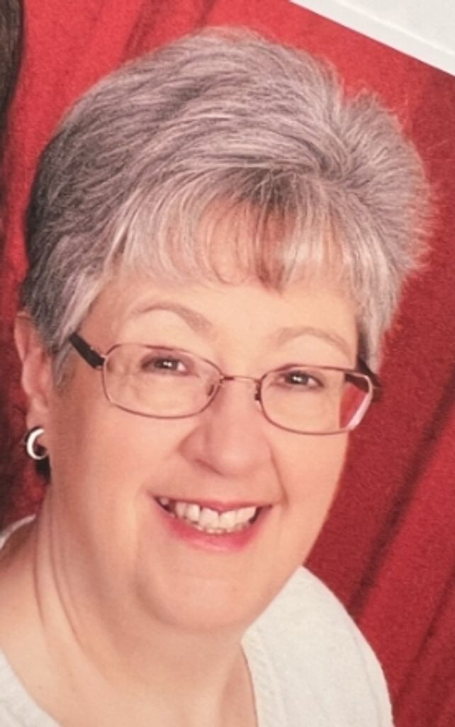 Carol Elaine Lafontaine Profile Photo