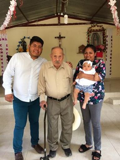 Alejo Izaguirre Saavedra photo gallery thumbnail 24 of 148