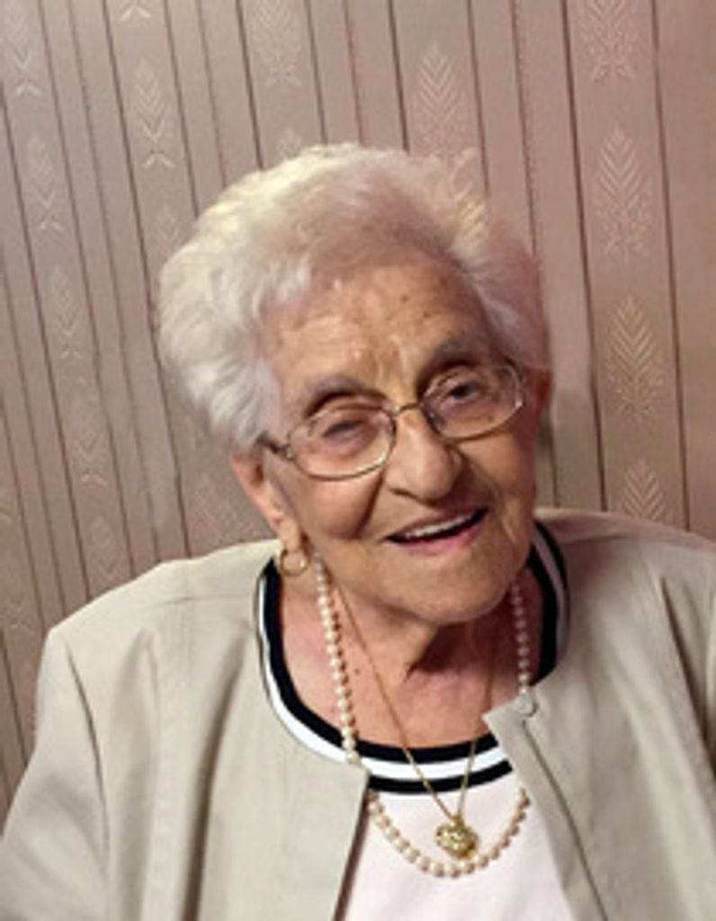 Mary L. (Lattavo)  Marchino