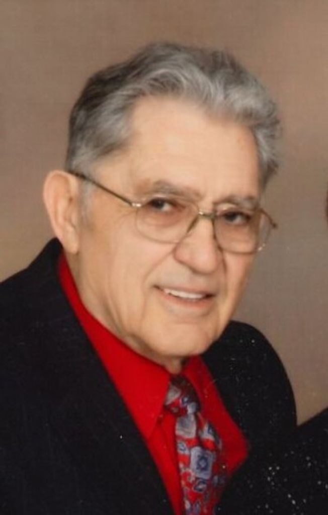 Valerian "Val" Makovicka