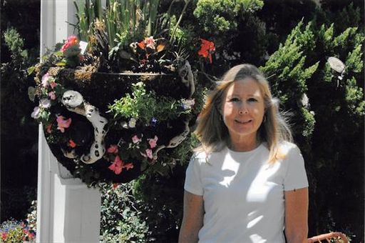 Margaret J. Bertiz photo gallery thumbnail 145 of 187