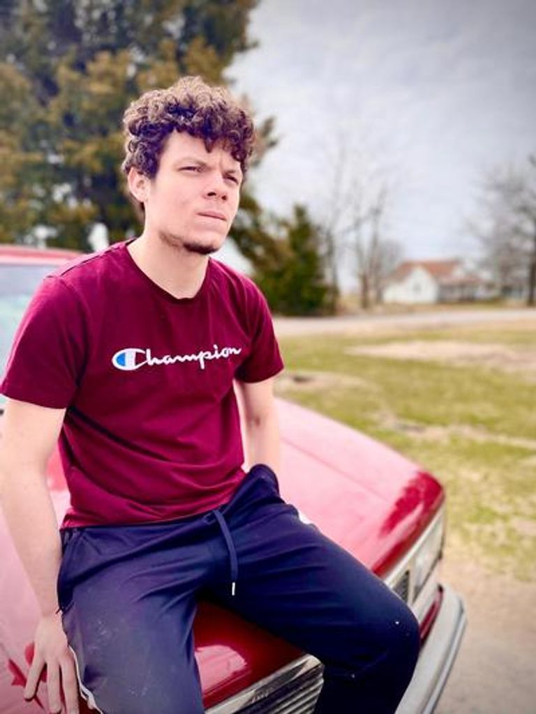 Seth William Calder Profile Photo