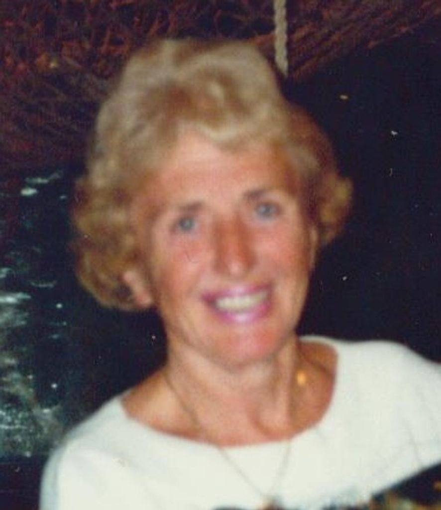 Elisabeth (Brehm)  Ruggieri Profile Photo