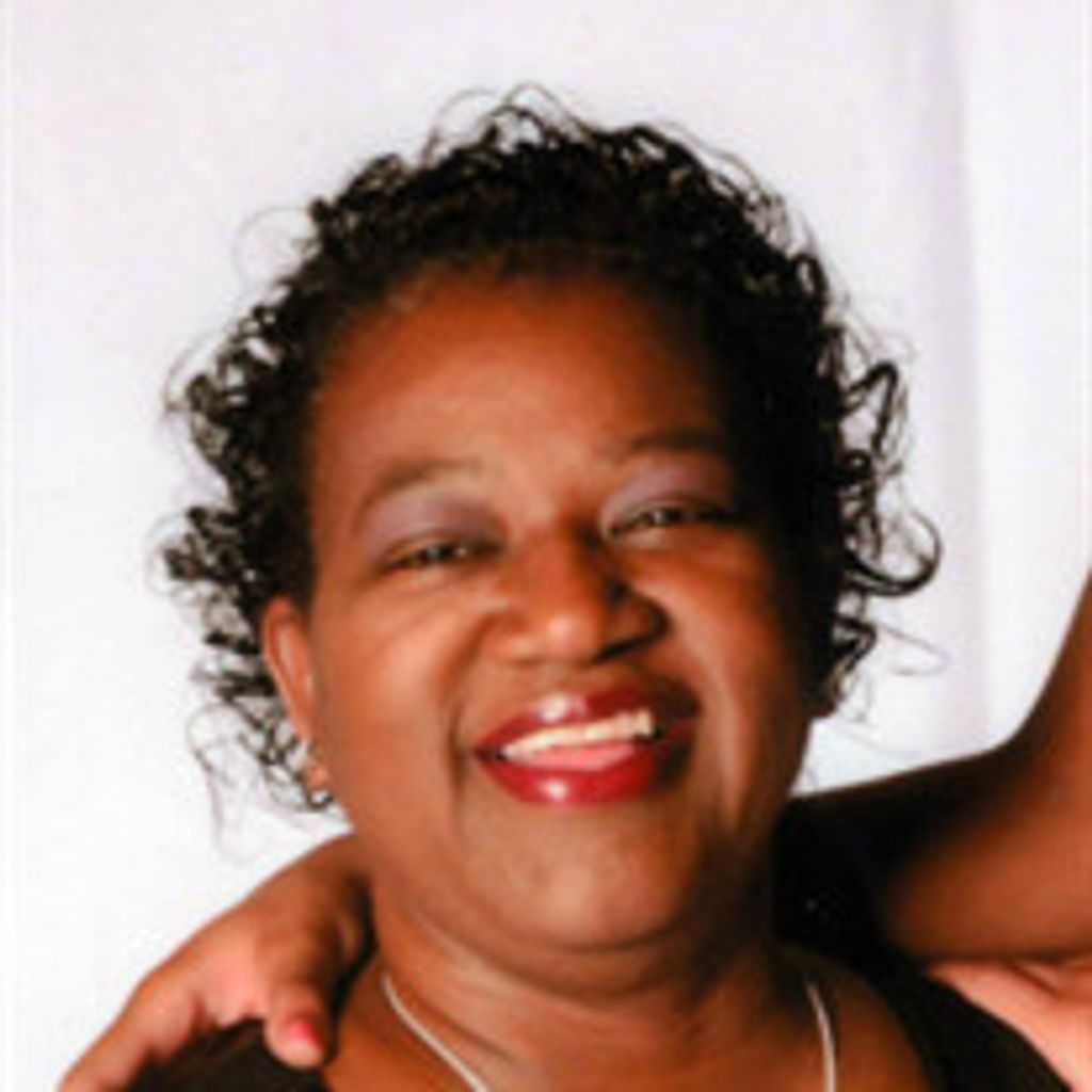 Kris (Davis) Robertson