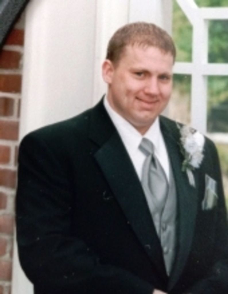 Robert Ryan Becker Profile Photo