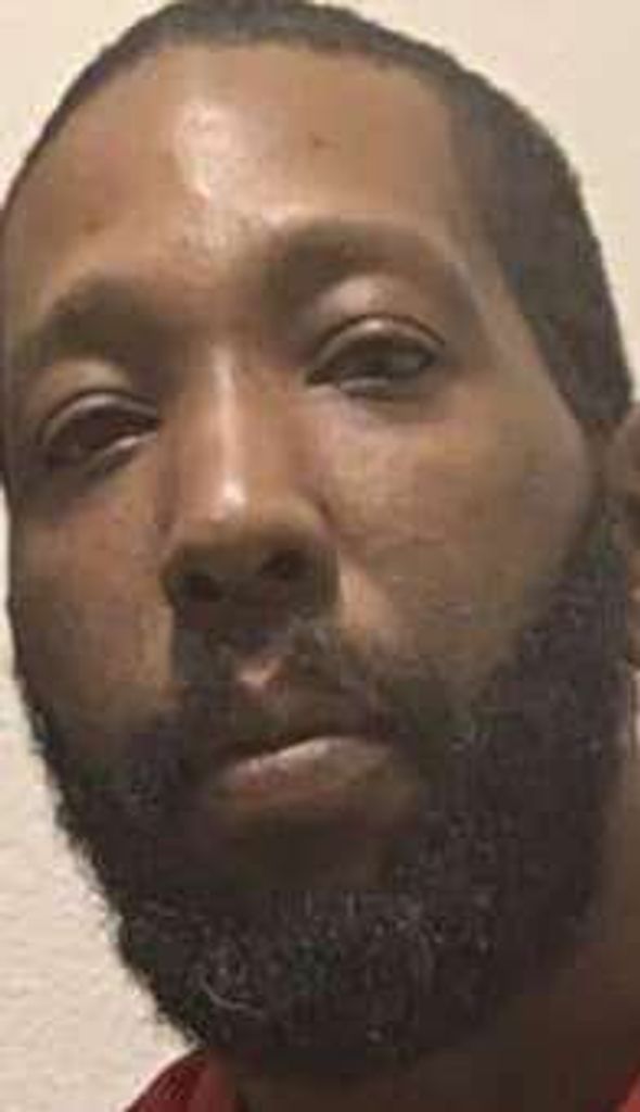 Johnny Leon White Ii Profile Photo