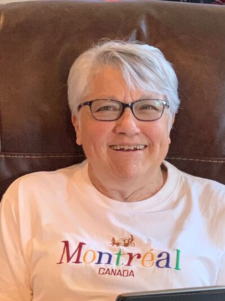 Mary Lee Johnson Profile Photo