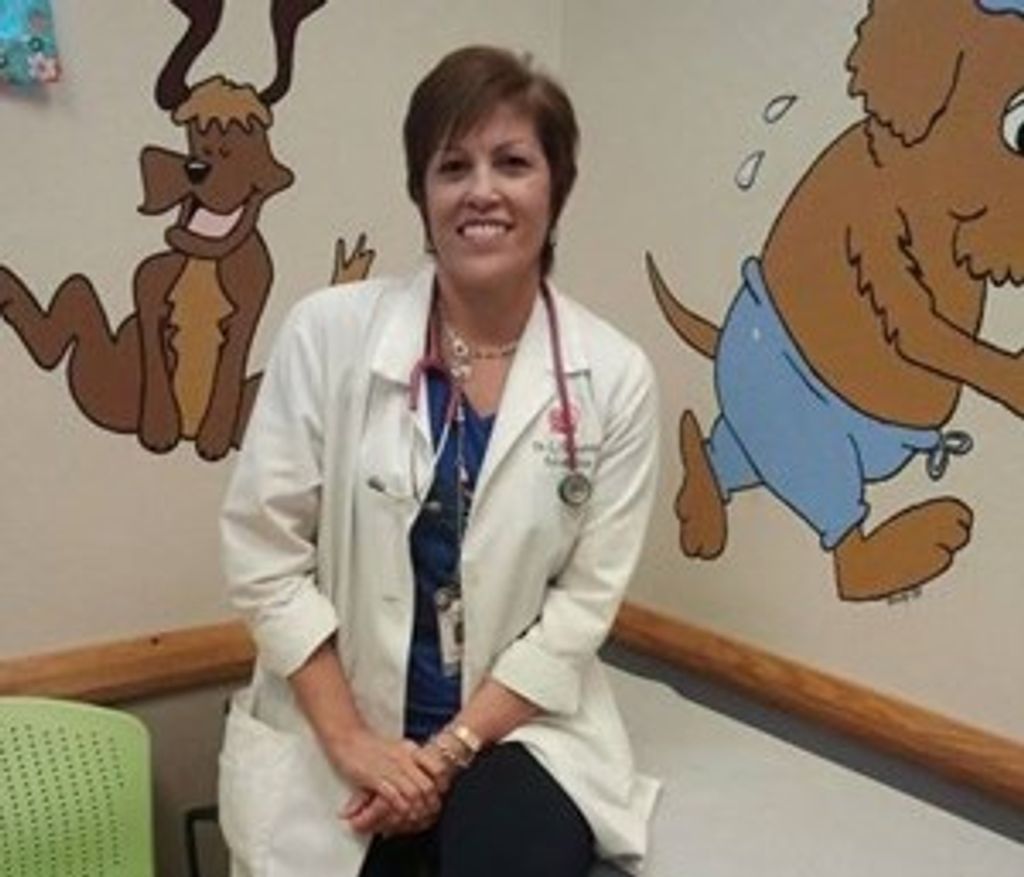 Lissette Olavarria Gracia, M.D. Profile Photo