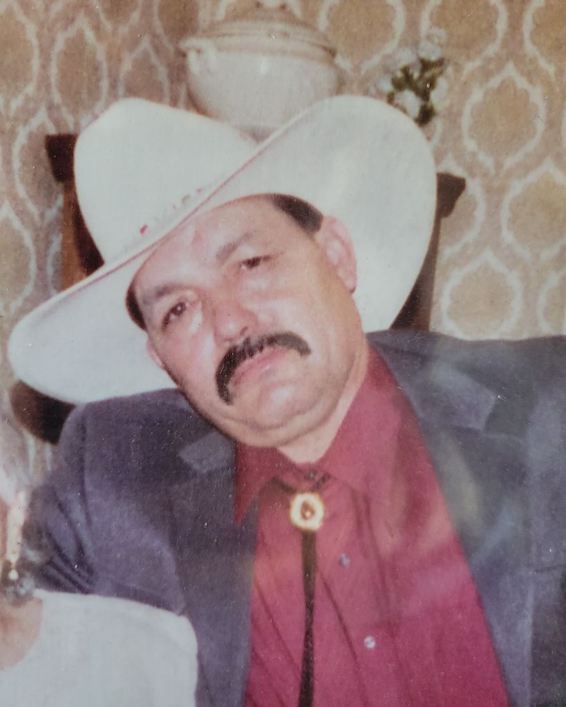 Arturo Topete Flores Profile Photo