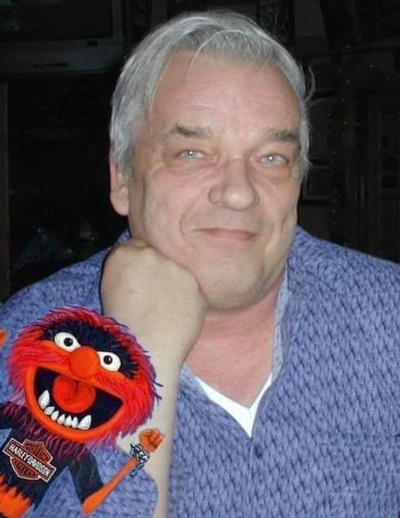 Francis "Frank" P. Viana Profile Photo