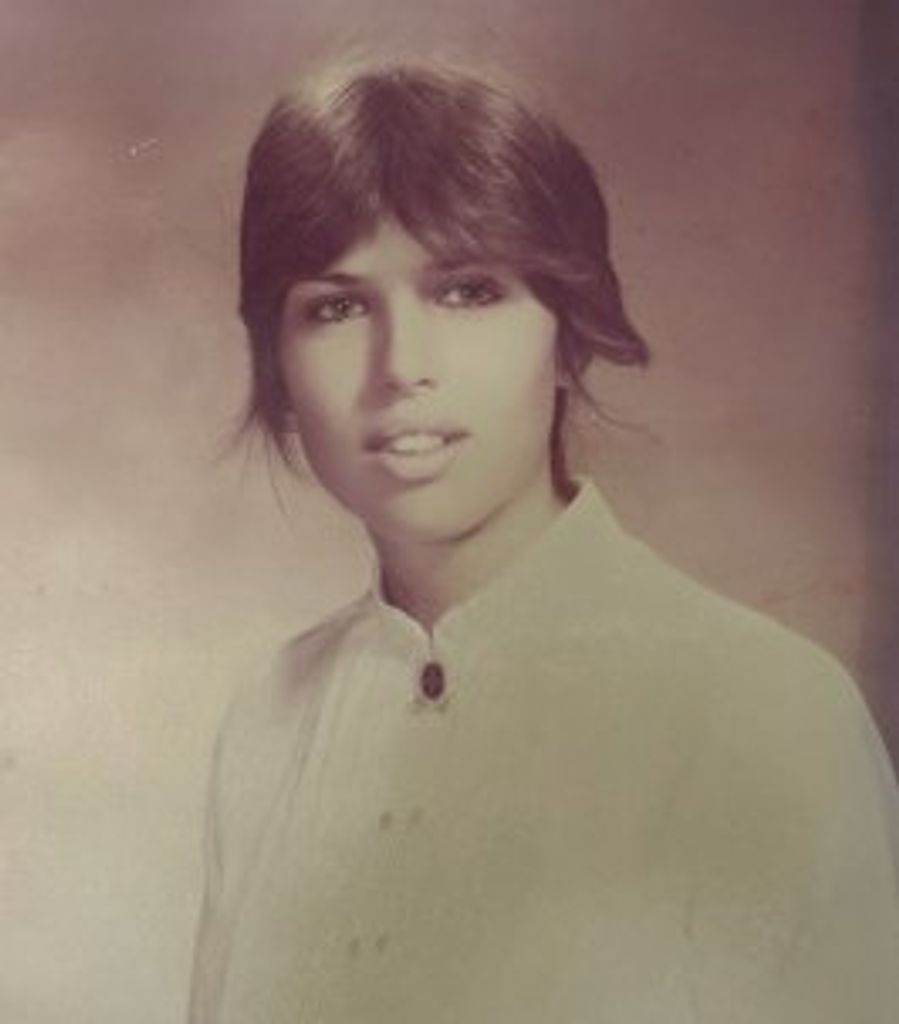 Carol  Lorenzut