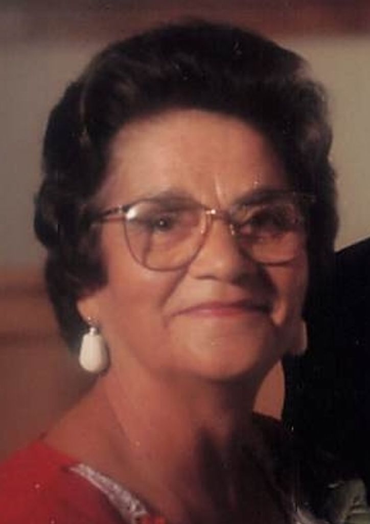 Violet (Spencer)  Cox