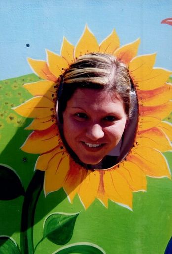 Jeni photo gallery thumbnail 175 of 185