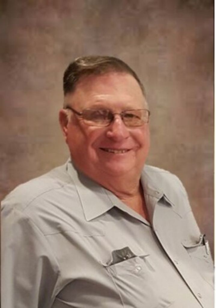 Johnny Runyan Profile Photo