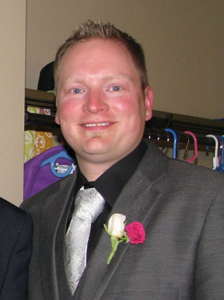 Andrew Robert Thompson Profile Photo