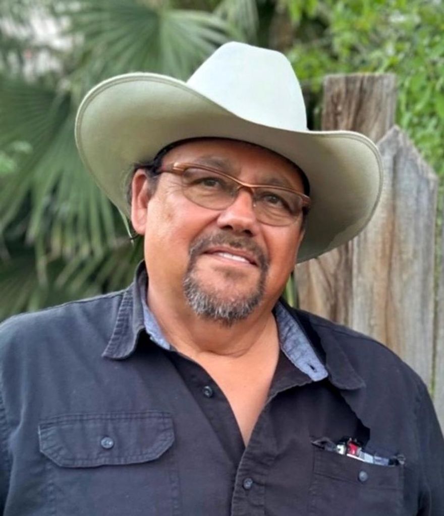 Luis Antonio Perez Profile Photo