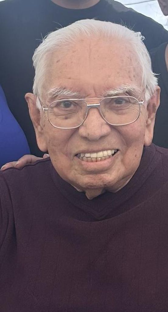 Jesus L. "Chuey" Castañeda Profile Photo