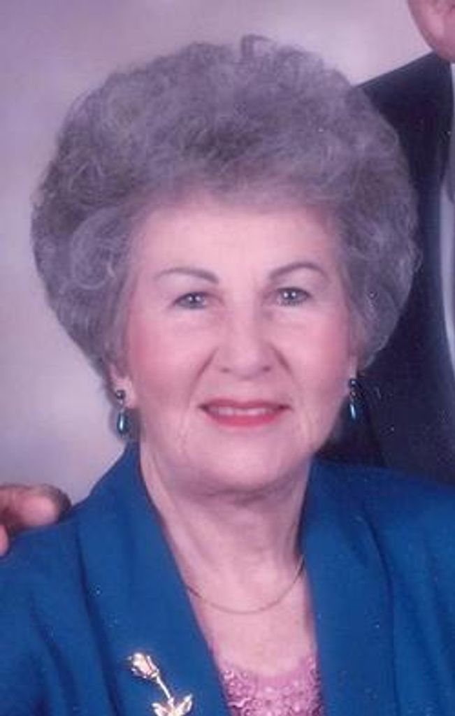 Elaine Dredge Mills