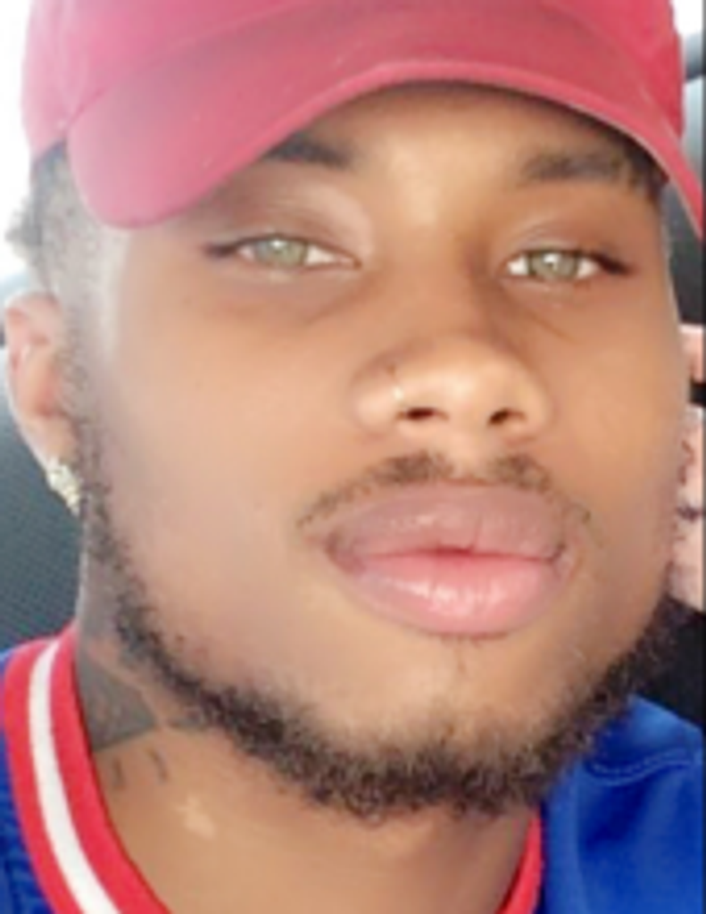 Mr. Malik Dequwan Reaves