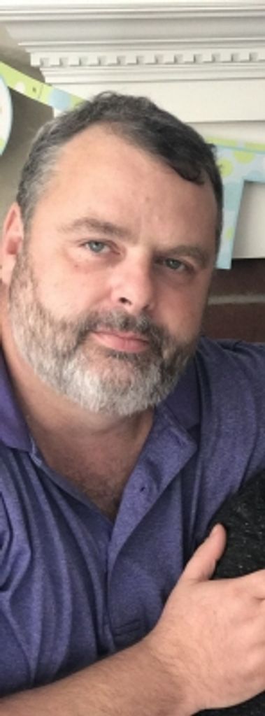 Thomas Chad Reynolds Profile Photo