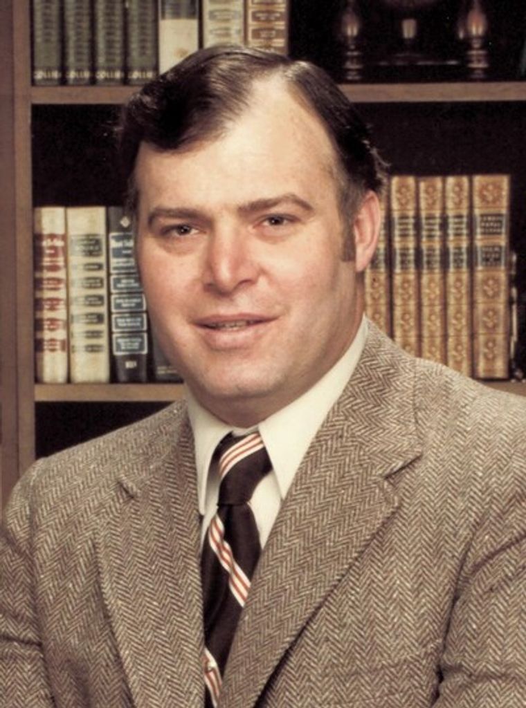 Dennis R. Kuronya