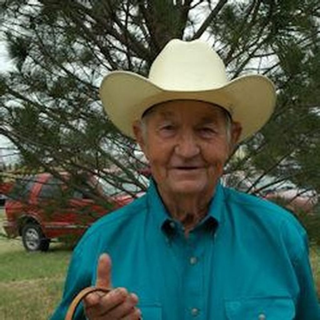Carl E. Newlon Profile Photo