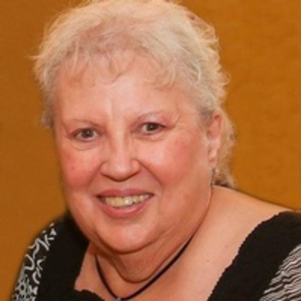 Carol Schluchter