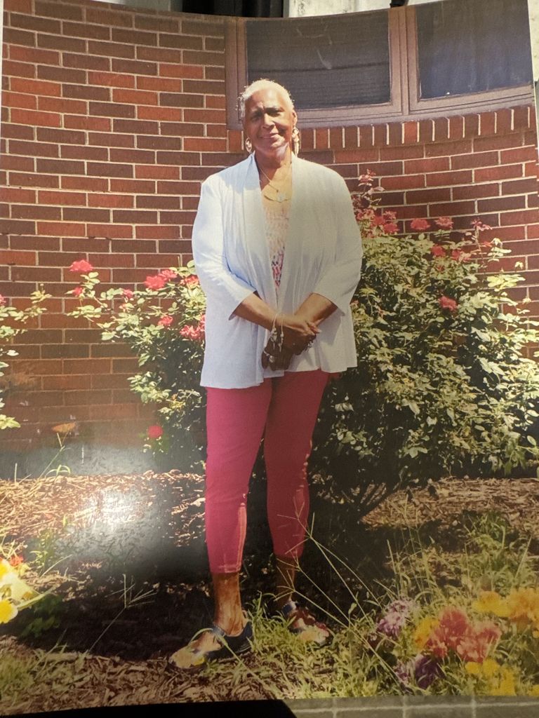 Ms. Helene Belinda Robinson Pearson Profile Photo