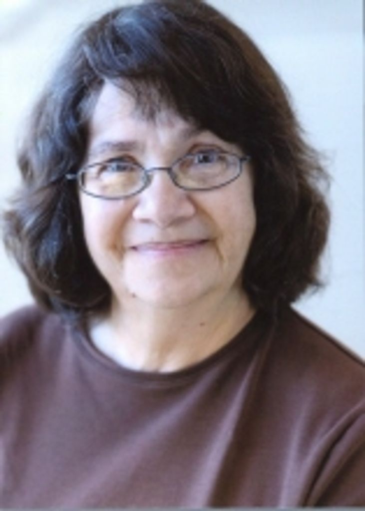 Cindy Smith (Nee Hoxie)