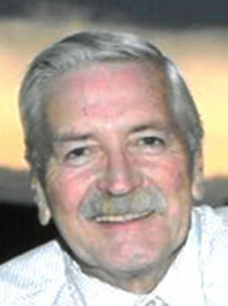 David Hunt ""Dave"" Nicholson