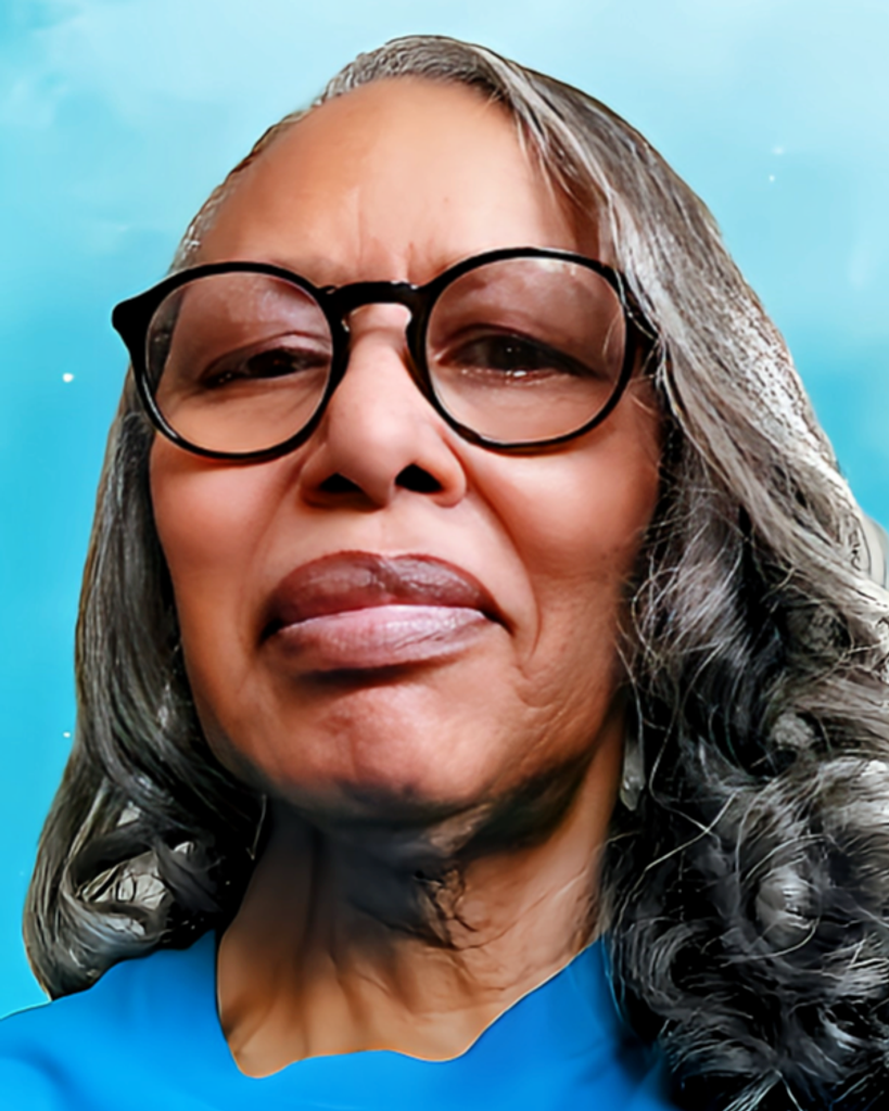 Shelby Cross Profile Photo